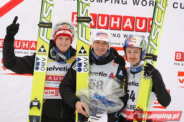 152 Podium konkursu